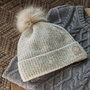Andre Republic pom-pom beanie
