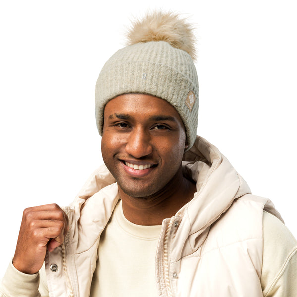 Andre Republic pom-pom beanie