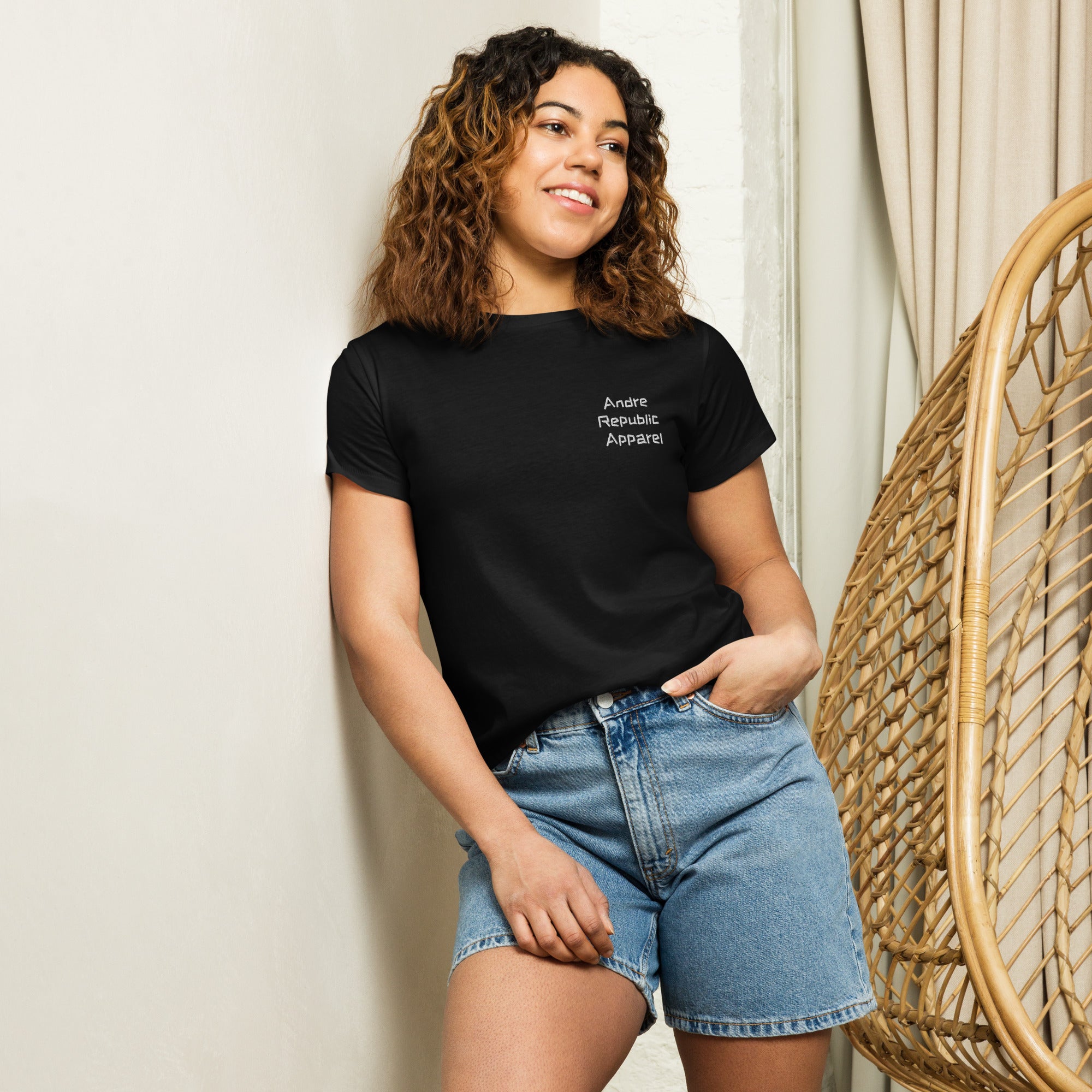 Andre Republic Women’s high-waisted t-shirt