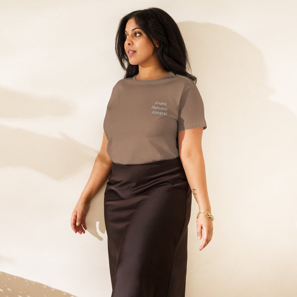 Andre Republic Women’s high-waisted t-shirt
